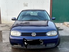 Сүрөт унаа Volkswagen Golf