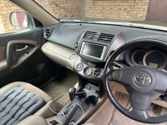 Сүрөт унаа Toyota RAV4