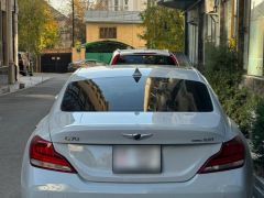 Photo of the vehicle Genesis G70