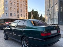 Photo of the vehicle Volkswagen Vento