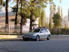 Сүрөт унаа Volkswagen Golf