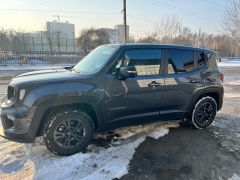 Photo of the vehicle Jeep Renegade