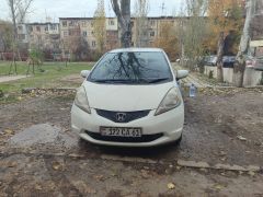 Photo of the vehicle Honda Fit