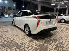 Сүрөт унаа Toyota Prius