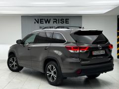 Фото авто Toyota Highlander