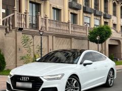 Photo of the vehicle Audi A7