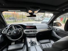 Photo of the vehicle BMW X5