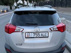 Сүрөт унаа Toyota RAV4