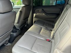 Сүрөт унаа Toyota Sequoia