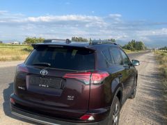 Сүрөт унаа Toyota RAV4