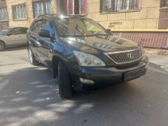 Photo of the vehicle Lexus RX