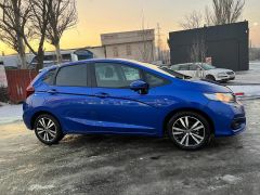 Photo of the vehicle Honda Fit