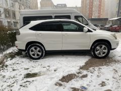 Photo of the vehicle Lexus RX