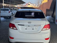 Фото авто Hyundai Accent