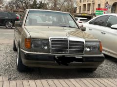 Сүрөт унаа Mercedes-Benz W124