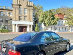 Photo of the vehicle Mercedes-Benz E-Класс