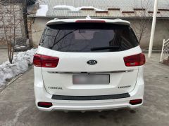 Photo of the vehicle Kia Carnival