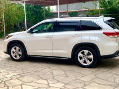 Сүрөт унаа Toyota Highlander