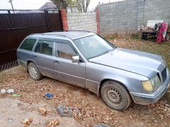 Photo of the vehicle Mercedes-Benz W124