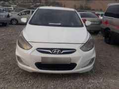 Сүрөт унаа Hyundai Solaris