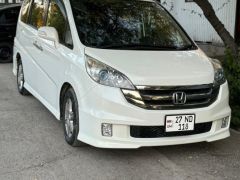 Фото авто Honda Stepwgn