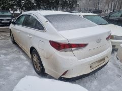 Photo of the vehicle Hyundai Sonata