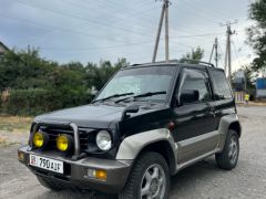 Сүрөт унаа Mitsubishi Pajero Junior