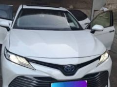 Фото авто Toyota Camry