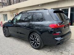 Фото авто BMW X7