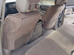 Сүрөт унаа Toyota Land Cruiser