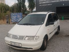 Сүрөт унаа Volkswagen Sharan