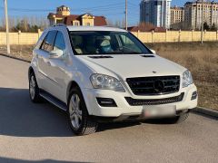 Сүрөт унаа Mercedes-Benz M-Класс