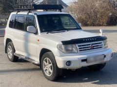 Сүрөт унаа Mitsubishi Pajero iO