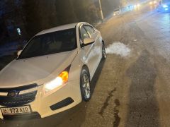 Photo of the vehicle Chevrolet Cruze