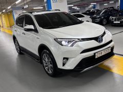 Сүрөт унаа Toyota RAV4