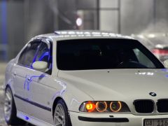 Фото авто BMW 5 серии