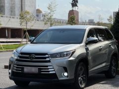 Фото авто Toyota Highlander