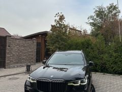 Сүрөт унаа BMW X7