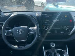 Сүрөт унаа Toyota Highlander