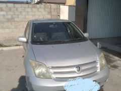 Сүрөт унаа Toyota Ist