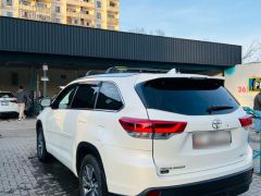 Сүрөт унаа Toyota Highlander