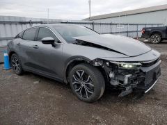 Photo of the vehicle Toyota Crown