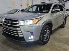 Сүрөт унаа Toyota Highlander