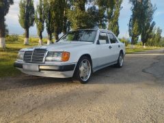 Фото авто Mercedes-Benz W124