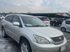 Photo of the vehicle Toyota Harrier