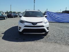 Сүрөт унаа Toyota RAV4