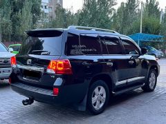 Сүрөт унаа Toyota Land Cruiser