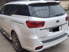 Фото авто Kia Carnival