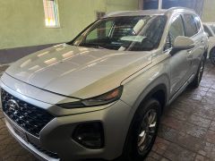 Photo of the vehicle Hyundai Santa Fe