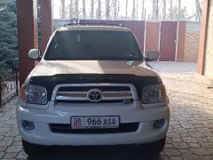 Сүрөт унаа Toyota Sequoia